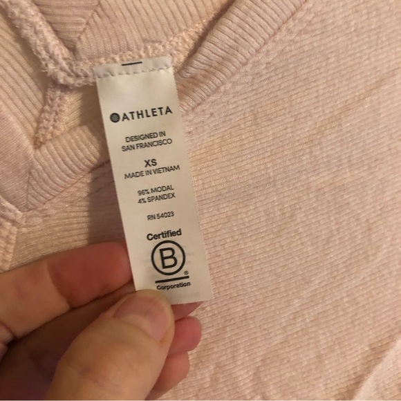 ❤️Athleta Pale Pink Blush Sleeveless Top Back Tie Size XS - Picture 4 of 4